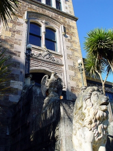 On Guard - A Larnach Lion